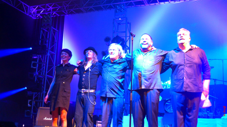 64_Band_P1010651.jpg