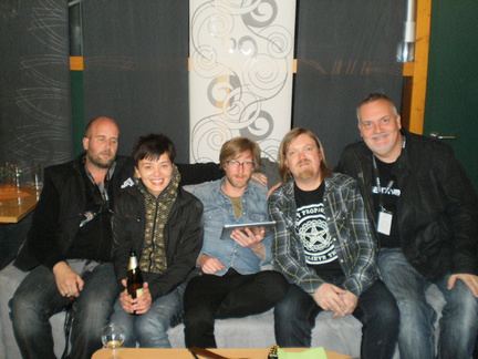 AV in Zwigge 002