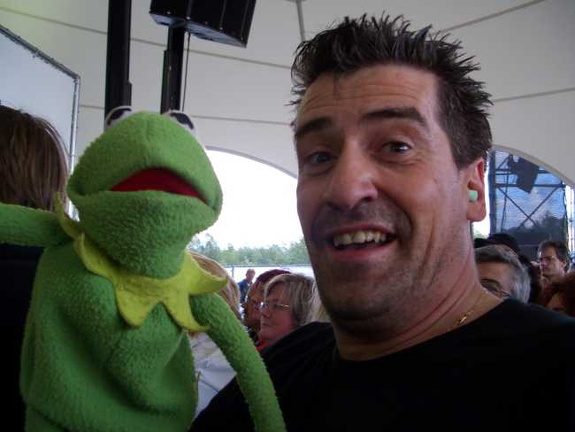 Ivo mit Frosch