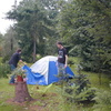 Alex und Leif beim Zeltbau